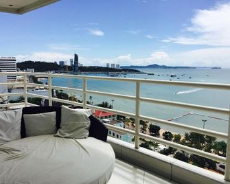 View Talay 6 Condominium by Honey - Pattaya - Balcone