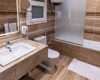 Airport apartments Elite service - Cairo - Bathroom