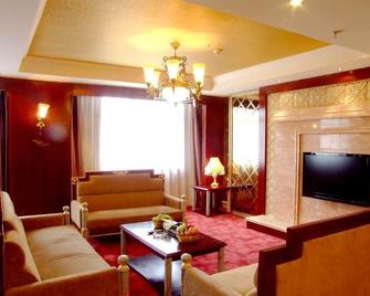 Laway Internatinal Hotel - Lhasa - Living room