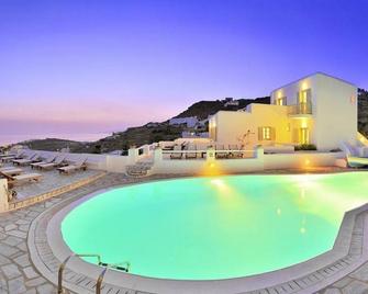 Paolas Sunset - Agios Stefanos - Pool