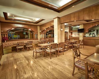 Kosit Hotel - Hat Yai - Baari