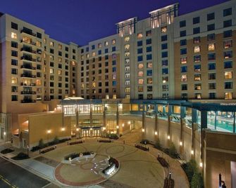 Wyndham National Harbor-Spacious 2 Bedroom Suite near D.C. - Oxon Hill - Edificio