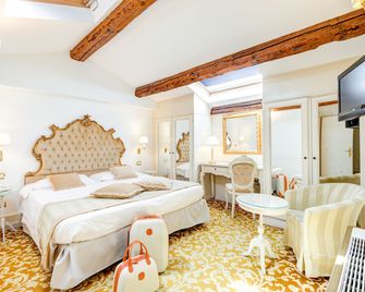 Hotel Al Duca Di Venezia - Veneza - Quarto