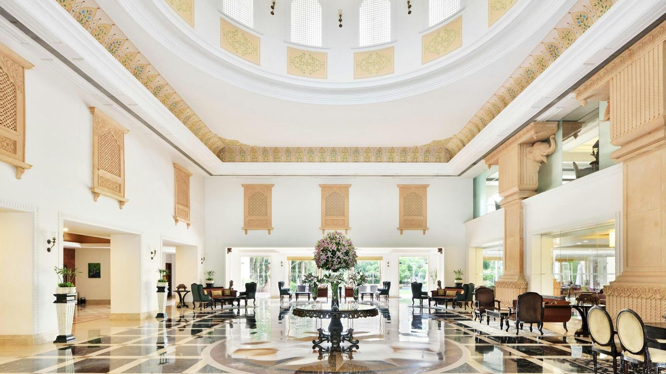 لو ميريديان جايبور ريزورت آند سبا