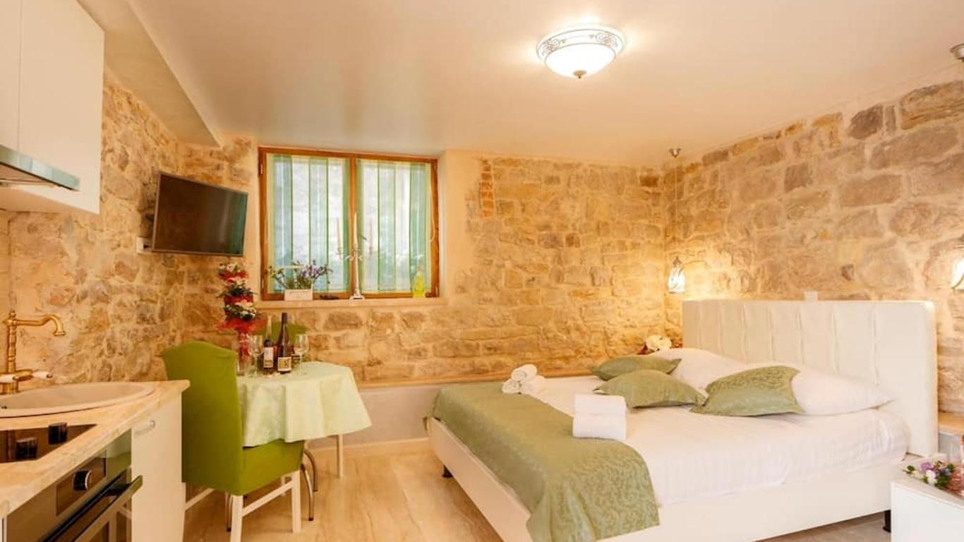 Stone house luxury rooms