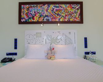 Splendid Ios Suite | Executive Suite with King Size Bed | Tzamaria - Ios - Chambre