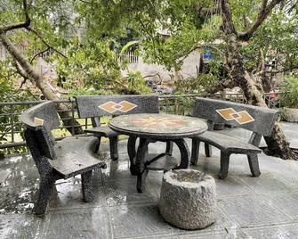 Nhaboong-Homestay Riverside Ninh Binh - Ninh Binh - Patio