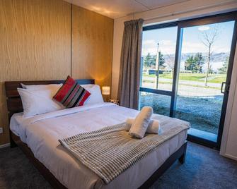Jillylan Village Apartment - Cromwell - Schlafzimmer