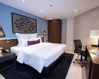 Coro Hotel - Manila - Bedroom