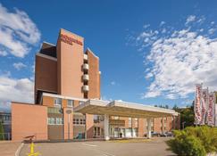 Mövenpick Hotel Zürich Regensdorf - Regensdorf - Building