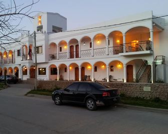 Hotel Portal del Santo - Cafayate - Gebouw