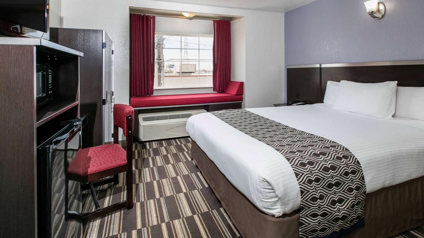 Microtel Inn & Suites by Wyndham Oklahoma City Airport