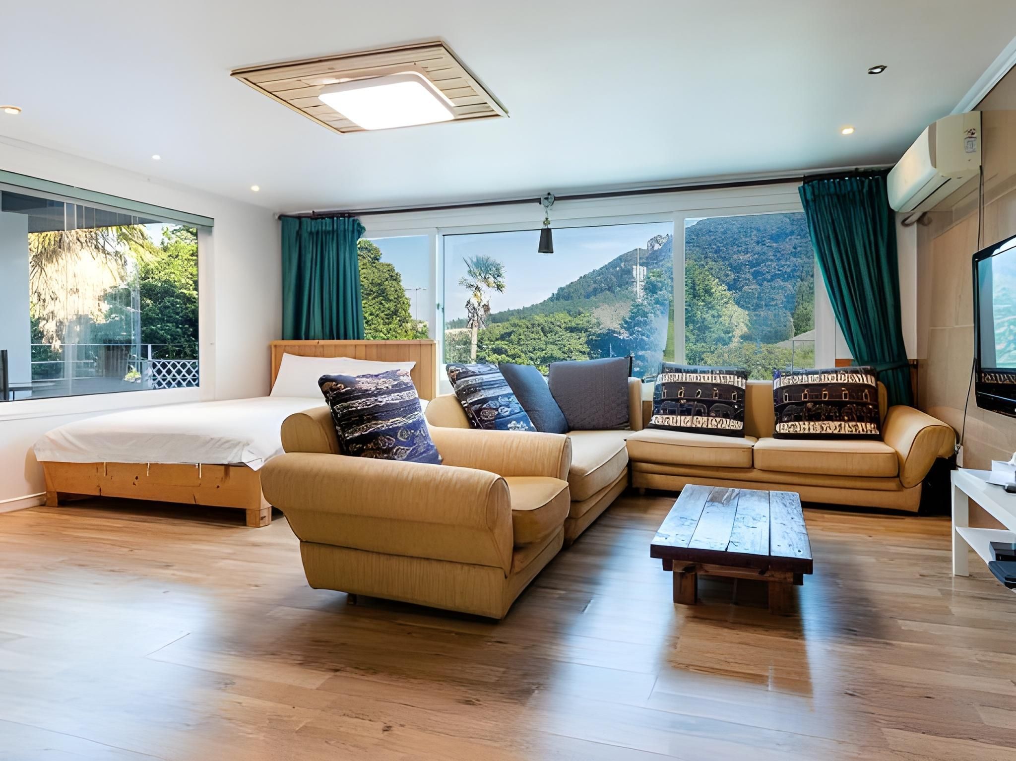 ميرفيل بنسيون