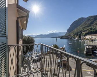 Hotel Du Lac Menaggio - Menaggio - Balcony
