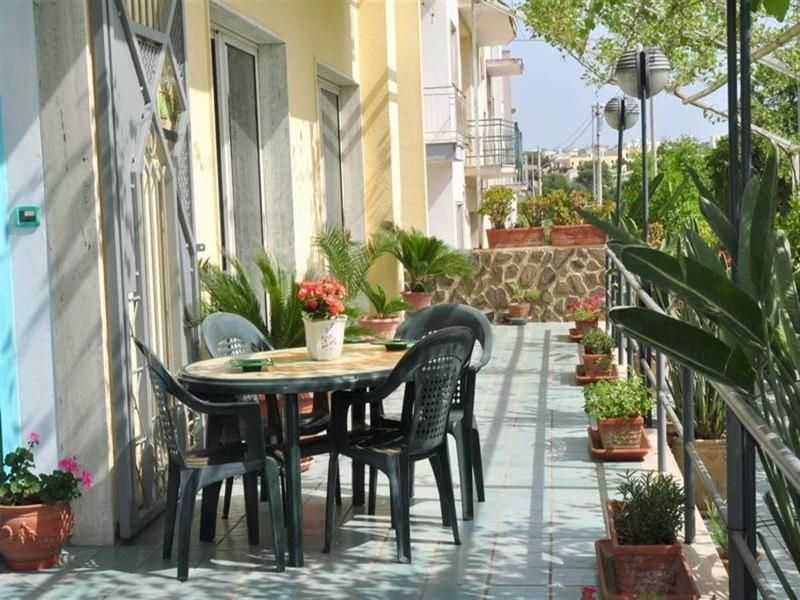 Hotel Pietra Verde - אוטרנטו - מרפסת