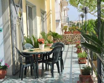 Hotel Pietra Verde - אוטרנטו - מרפסת