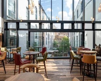 Keavan's Port Hotel, Dublin - Dublin - Restaurant