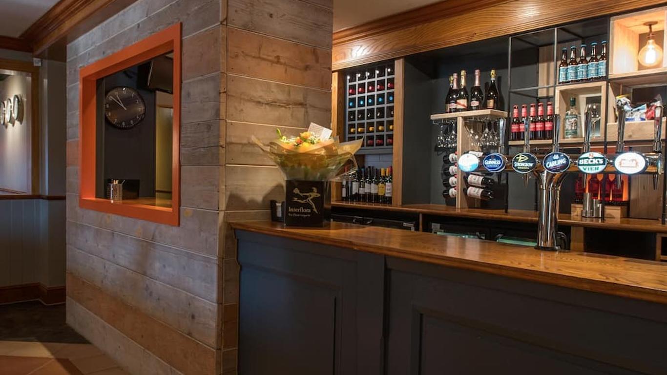 Premier Inn Walsall (M6, J10)