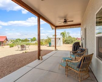 Experience the Wild West in Style: Unforgettable Getaway in Tombstone, Arizona!! - Tombstone - Balcón