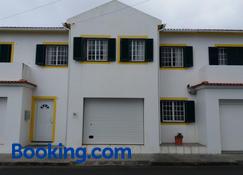 Casa dos Rui´s - Velas - Gebouw