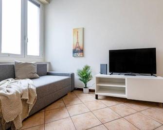 Shakira Apartments - Parma - Sala