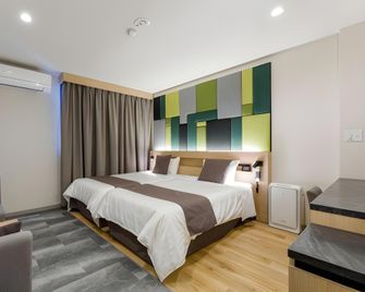 Kohoku Hotel - Tsuchiura - Schlafzimmer
