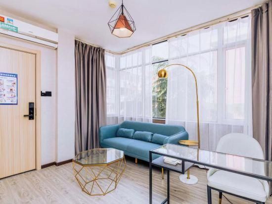 Elan Hotel (Nanjing Xiaozhuang Plaza) - نانجينغ - غرفة معيشة