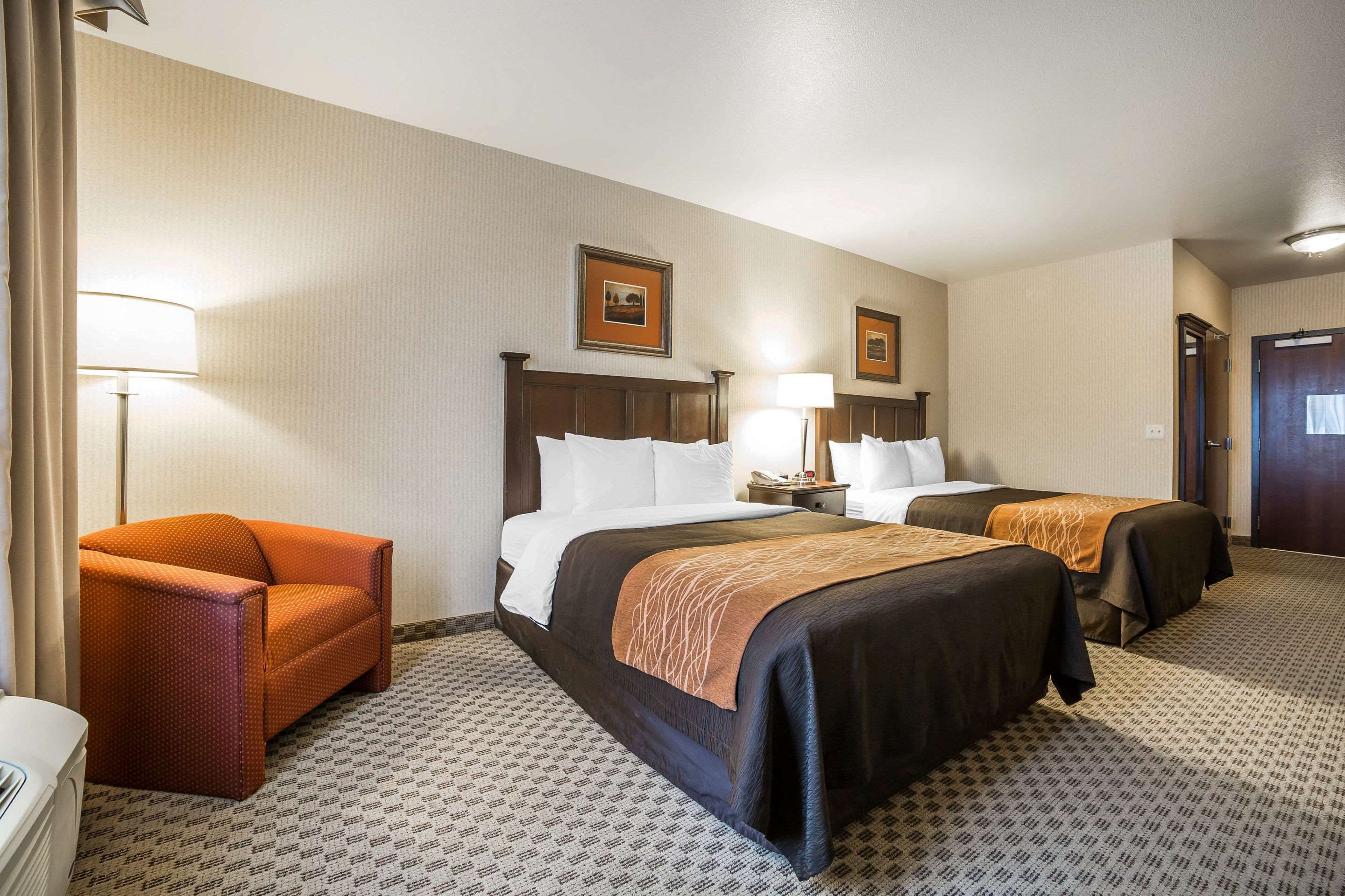 Comfort Inn Suites 64 1 8 7 Henderson Hotel Deals