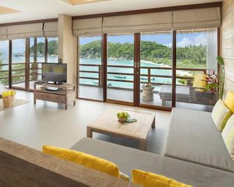 Beach Club by Haadtien - קו טאו - סלון