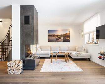 Tegernsee Suites - Gmund am Tegernsee - Wohnzimmer