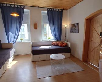 alte Bäckerei Bautzen - 02 #Senior# im Zentrum, mit Parkplatz, Top Ausgestattet - Budziszyn - Pokój dzienny