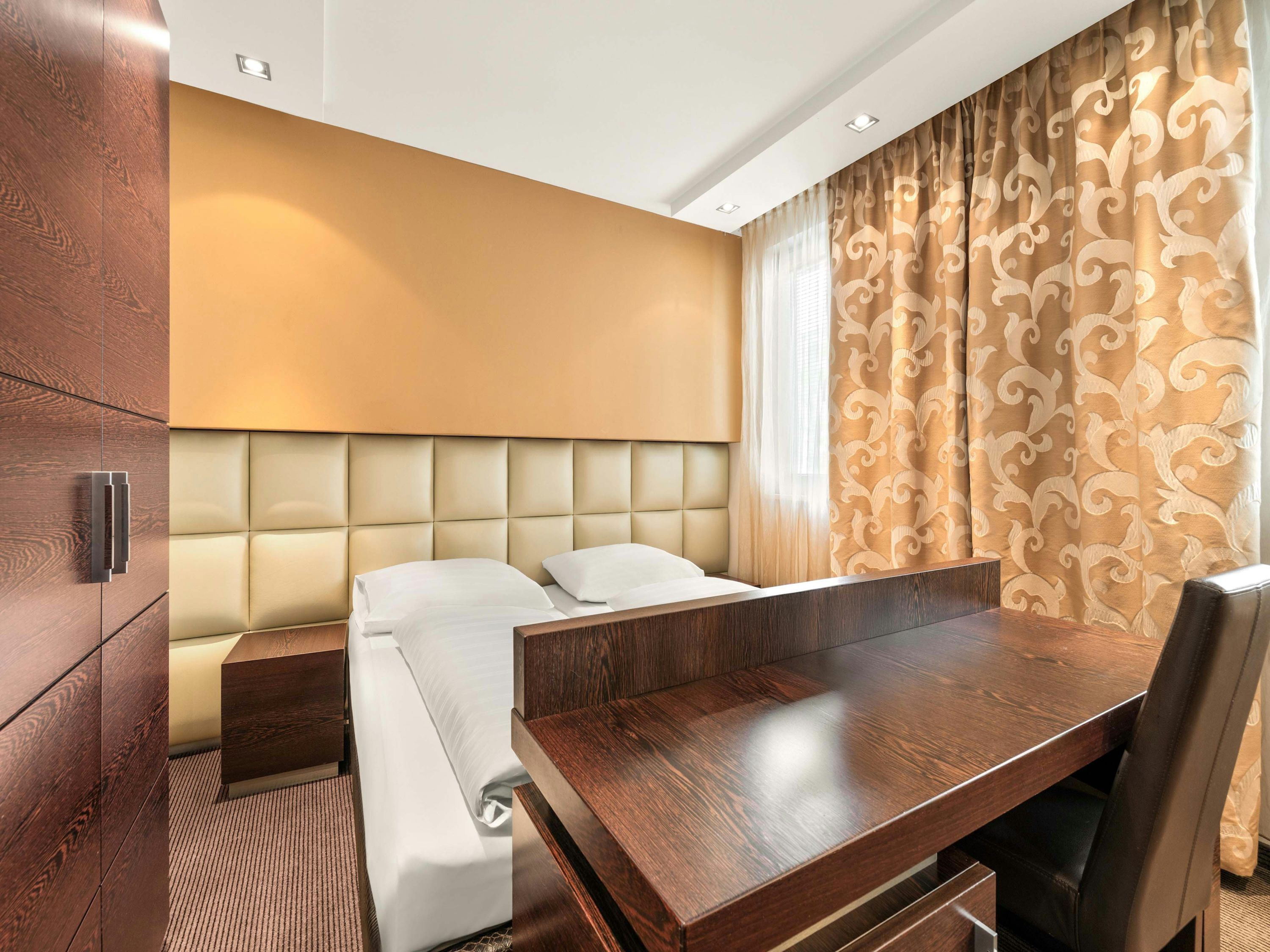 B&b Hotel Linz City-Ost - לינץ - חדר שינה