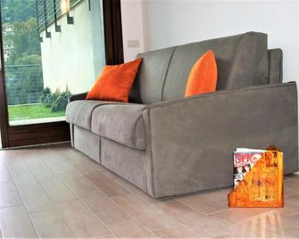 Green & Lake Home - Argegno - Wohnzimmer