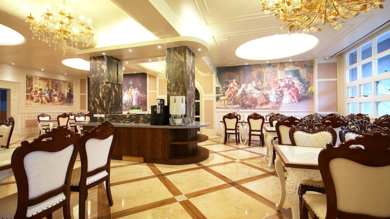 Buckingham Palace B&B