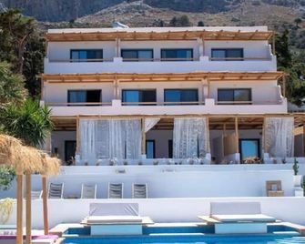 Spongia Hotel Suites & Spa - Mirties