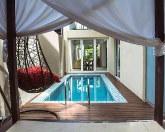 Kings Landing Unawatuna - Unawatuna - Pool