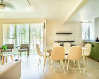 Casa en Pedregal de las Fuentes - Jiutepec - Comedor