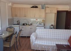 My home from Marmaris Villiage - Marmaris - Kitchen