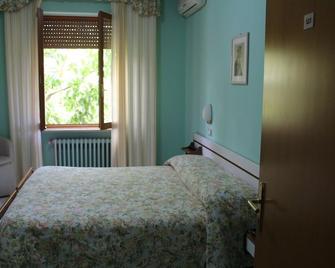 da elio - Piegaro - Bedroom
