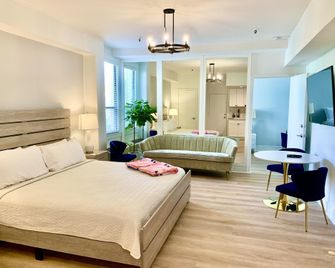 Tropicals Of Palm Beach - Palm Beach - Bedroom