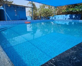 Hotel Hari Om Swimming Pool In Diu - Diu - Piscine