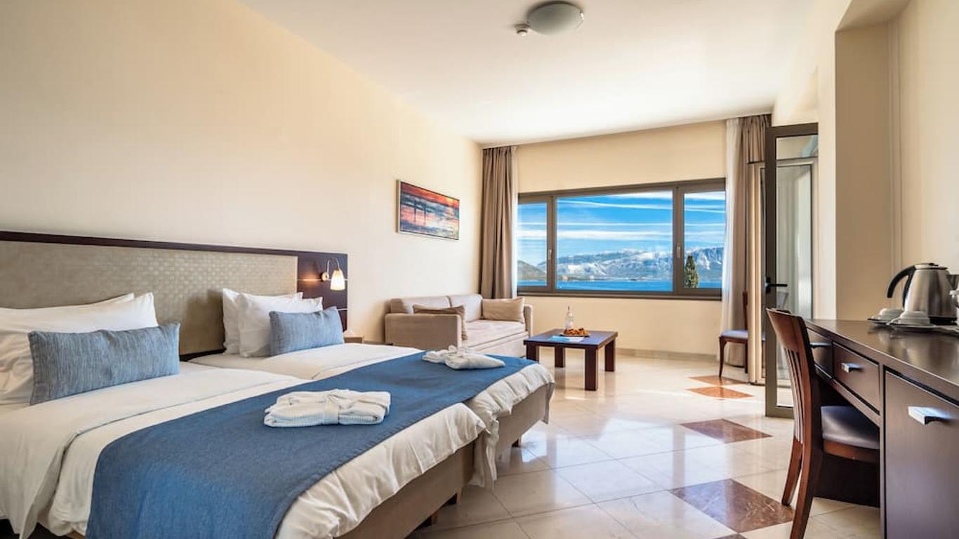 Porto Galini Seaside Resort & Spa