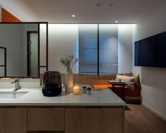 Aank Hotel and Spa Seoul Seongsu Konkuk University - Seül - Habitació