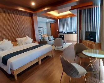 Damar Langit Resort - Puncak - Bedroom