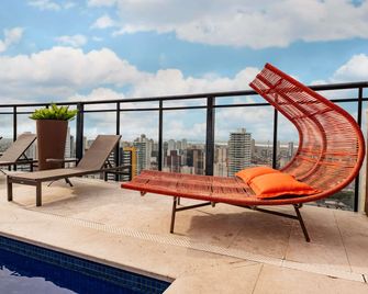 Mercure Belém Boulevard - בלם - בריכה