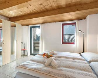Rustico Paese Verzasca - Happy Rentals - Vogorno - Habitación
