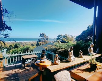 The Goat and Goose Bed & Breakfast - Lakes Entrance - Balcony