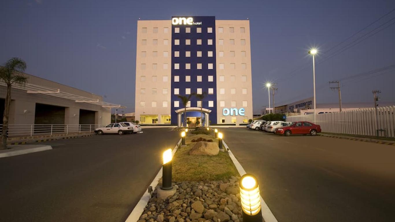 One Aguascalientes Sur