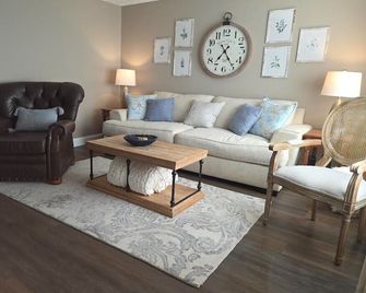 Cozy Cottage on Linden - Wilmington - Wohnzimmer