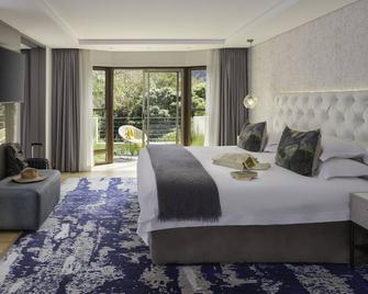 Vineyard Hotel - Cape Town - Bedroom